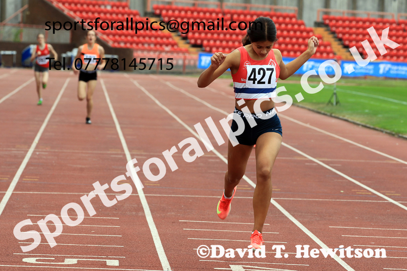 300 metres, Gateshead Tartan Games.  Photo: David T. Hewitson/Sports for All Pics